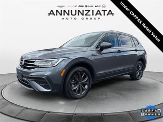 Used 2023 Volkswagen Tiguan SE image 1