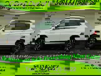 Used 2019 Volkswagen Tiguan SEL image 1