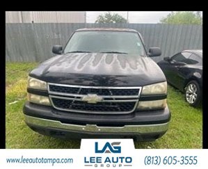 Used 2007 Chevrolet Silverado 1500 LT w/ Crew Cab Value Package image 1