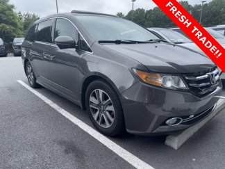 Used 2016 Honda Odyssey Touring image 1