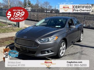 Used 2016 Ford Fusion SE w/ Equipment Group 201A image 1
