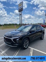 New 2025 Chevrolet Trax LT image 1
