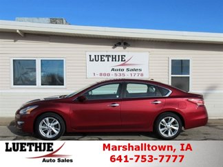 Used 2014 Nissan Altima 2.5 SV image 1