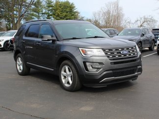 Used 2017 Ford Explorer XLT w/ Equipment Group 202A image 1