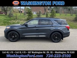 Certified 2022 Ford Explorer XLT w/ Equipment Group 202A image 1