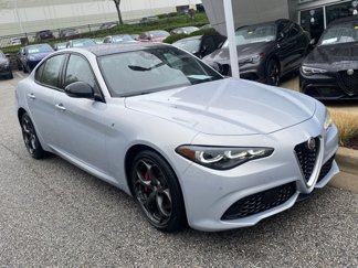 Used 2024 Alfa Romeo Giulia Ti w/ Performance Driving Package image 1