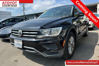 Used 2018 Volkswagen Tiguan SE image 1