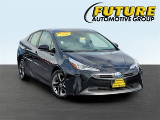 Used 2020 Toyota Prius XLE image 1