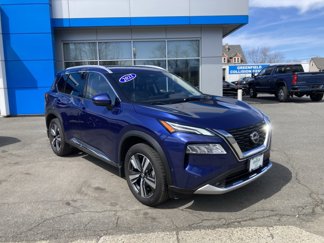 Used 2022 Nissan Rogue Platinum w/ Head-Up Display Package image 1