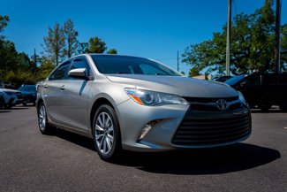 Used 2017 Toyota Camry XLE image 1