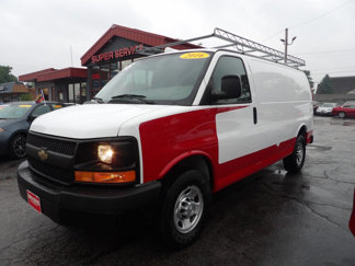 Used 2015 Chevrolet Express 2500 image 1