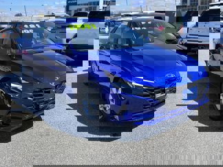 Certified 2023 Hyundai Elantra SE image 1