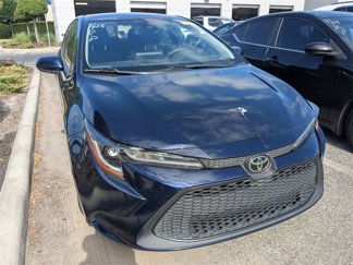 Used 2021 Toyota Corolla LE image 1