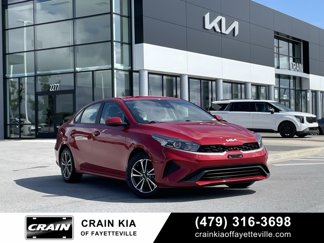 Used 2023 Kia Forte LXS image 1