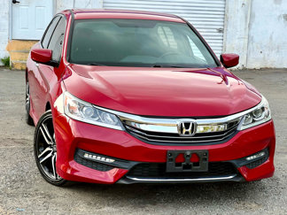 Used 2017 Honda Accord Sport image 1