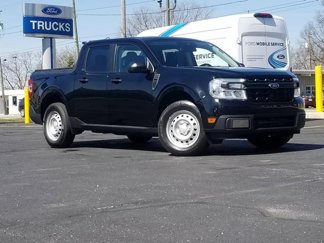 Used 2022 Ford Maverick XL image 1