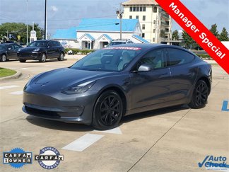 Used 2023 Tesla Model 3 Standard Range image 1