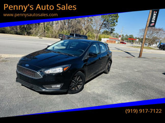 Used 2017 Ford Focus SE image 1