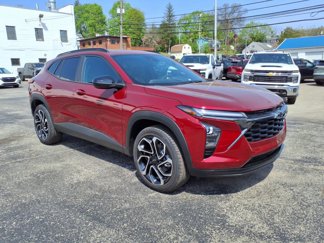 New 2025 Chevrolet Trax RS w/ Sunroof Package image 1