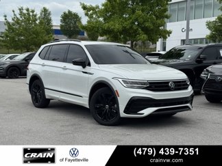 Used 2022 Volkswagen Tiguan SE R-Line image 1