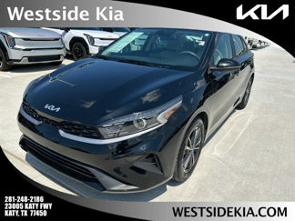 Used 2023 Kia Forte LXS w/ LXS Technology Package image 1