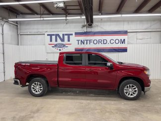 Used 2022 Chevrolet Silverado 1500 LT image 1