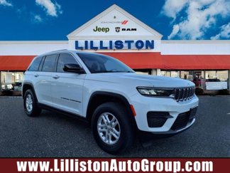 Used 2022 Jeep Grand Cherokee Laredo w/ Luxury Tech Group I image 1