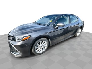 Used 2021 Toyota Camry LE video 1