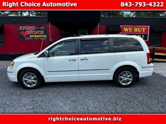 Used 2008 Chrysler Town & Country Limited w/ Entertainment Group #3 image 1