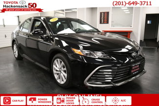 Certified 2021 Toyota Camry LE image 1