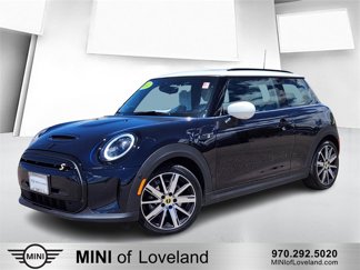 Used 2024 MINI Cooper SE image 1