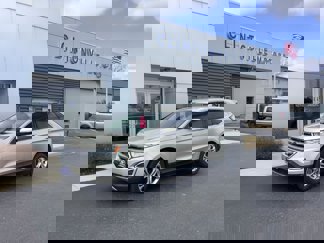 Used 2017 Ford Edge Titanium w/ Technology Package image 1