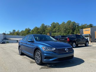 Used 2019 Volkswagen Jetta SE w/ Cold Weather Package image 1