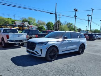 New 2025 Lincoln Aviator Reserve w/ Equipment Group 201A image 1