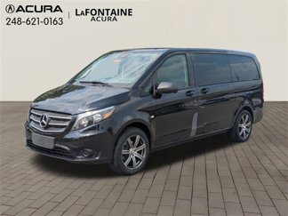 Used 2018 Mercedes-Benz Metris Passenger image 1