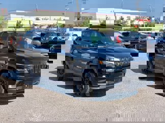 Certified 2023 Jeep Cherokee Altitude Lux image 1