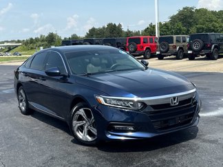 Used 2019 Honda Accord EX image 1