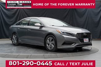 Used 2017 Hyundai Sonata Limited w/ Ultimate Package 02 image 1