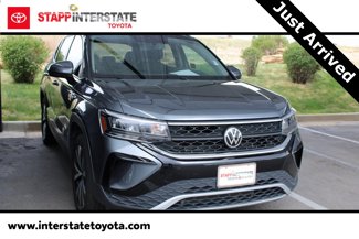 Used 2022 Volkswagen Taos SE image 1