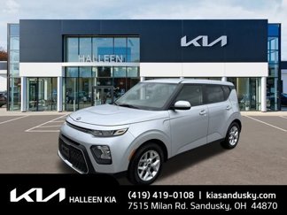 Certified 2020 Kia Soul S image 1