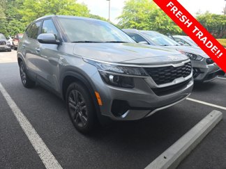 Used 2023 Kia Seltos LX image 1