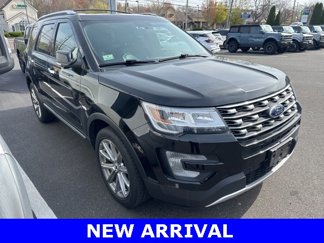 Used 2017 Ford Explorer Limited image 1