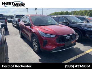 Used 2023 Ford Escape Active image 1
