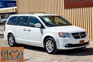 Used 2019 Dodge Grand Caravan SXT image 1