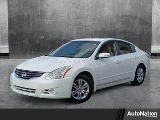 Used 2011 Nissan Altima 2.5 S w/ Convenience Pkg image 1