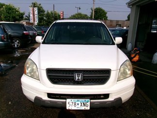 Used 2004 Honda Pilot EX image 1