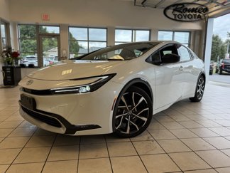 Used 2023 Toyota Prius Prime image 1