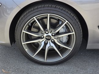 Used 2025 Genesis G70 2.5T image 1