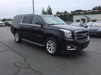 Used 2017 GMC Yukon XL SLE image 1