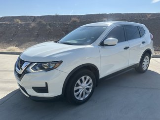 Used 2020 Nissan Rogue S image 1